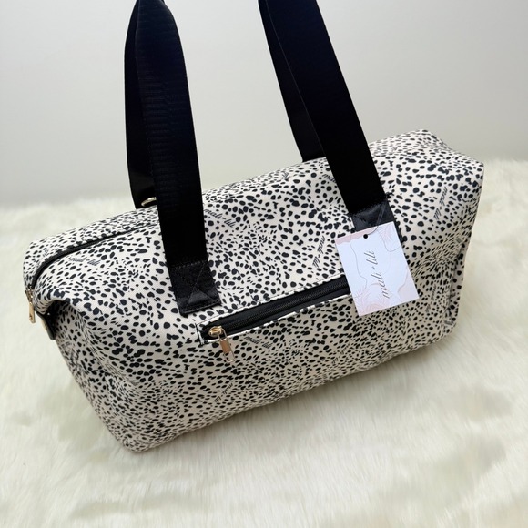 Mali + Lili | NEW Weekender Bag Travel Tote in Leopard Print - Picture 1 of 11